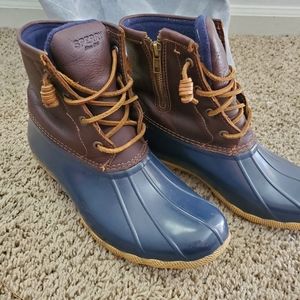 Sperry Women's Saltwater Duck Boots Size 9